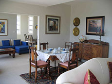 Dining Room & Lounge